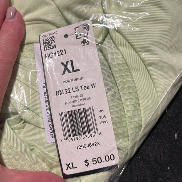 Boston Marathon Adidas long sleeve running - Picture 8 of 10